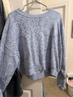 aerie Light Blue Paisley Crew Sweatshirt